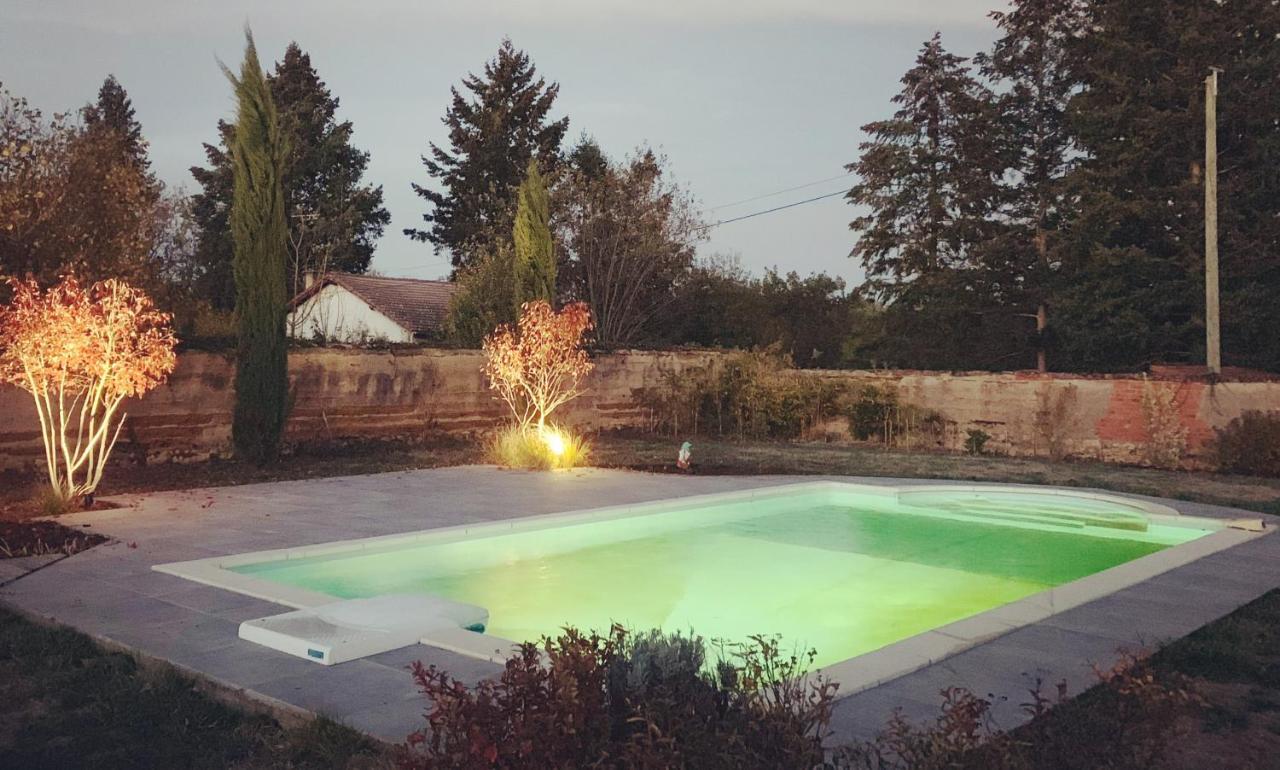 Chambres D'Hotes Les Heures Claires Briennon Exteriér fotografie